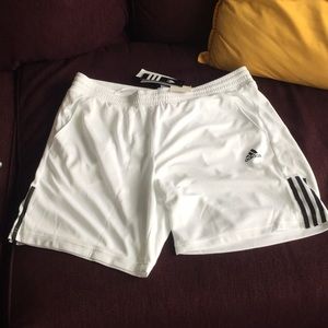 Tennis short